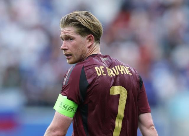 1719511134701013409.jpg debu.jpg