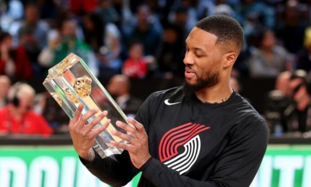 华体会网页版-利拉德三分夺冠终圆梦 更自信当队史第一人